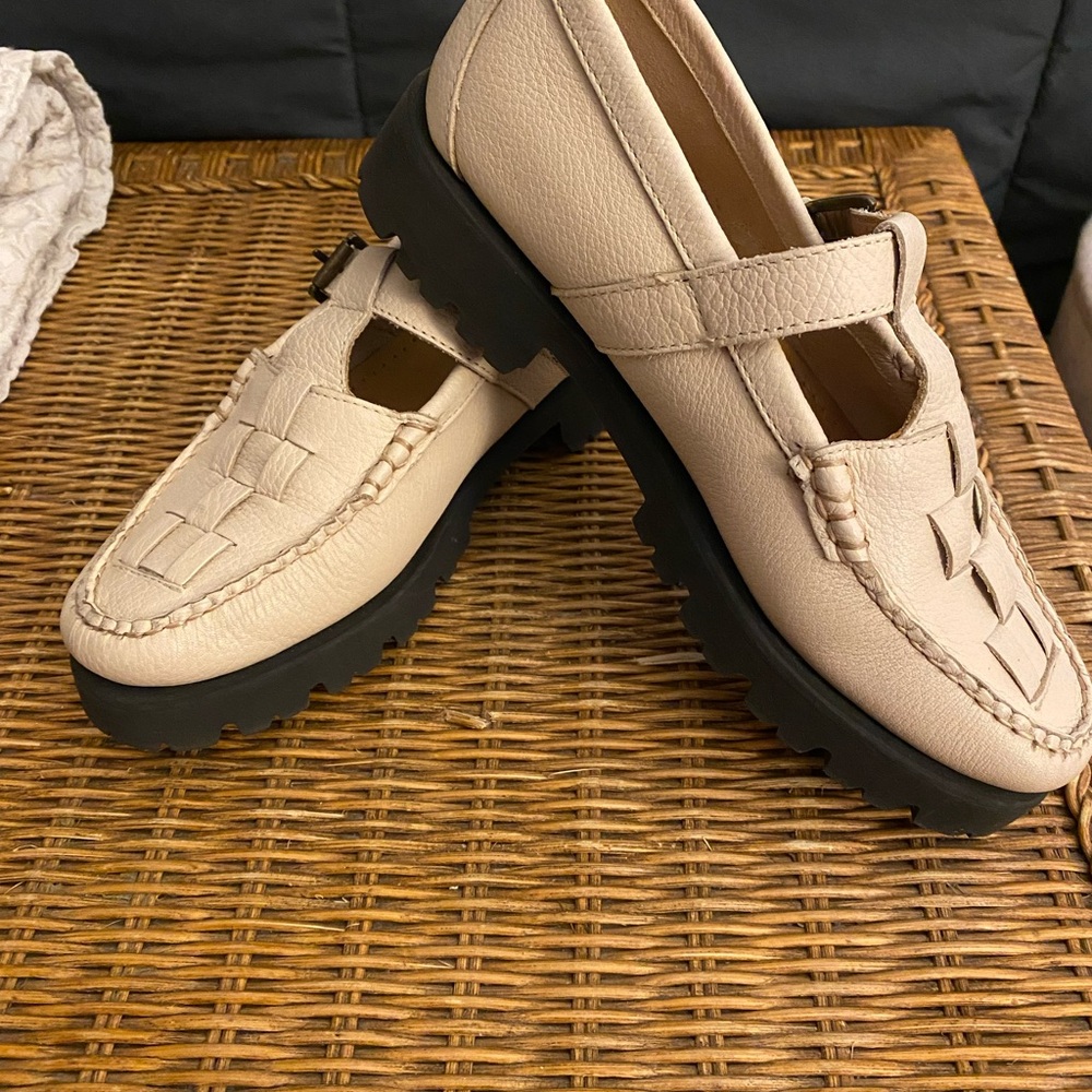 Bass Weejun Fisherman Sandals Cream Sz 7